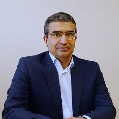 دکتر رضا طاهری 