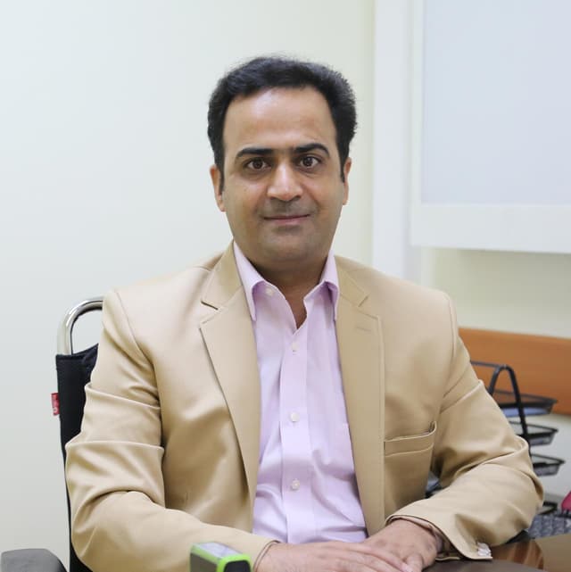 دکتر سید احمد اقبالی زارچ